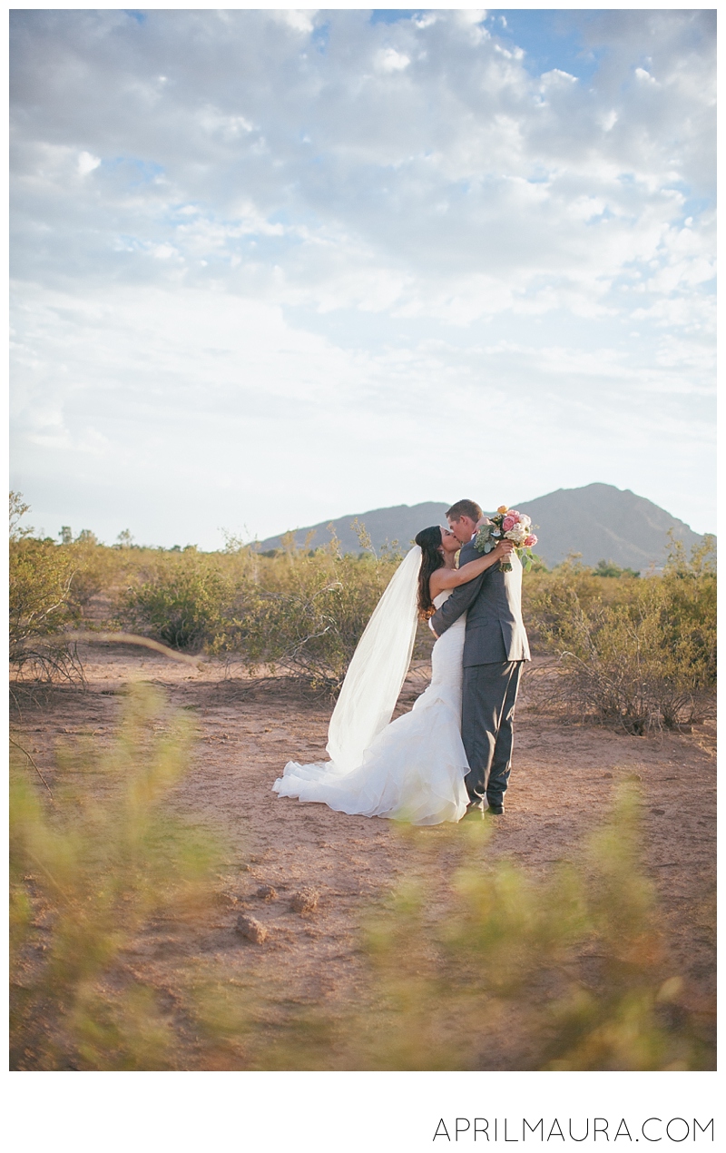 Scottsdale_Plaza_ Resort_Wedding_Tempe_Wedding_Photographer_April_Maura_Photography_0060.jpg