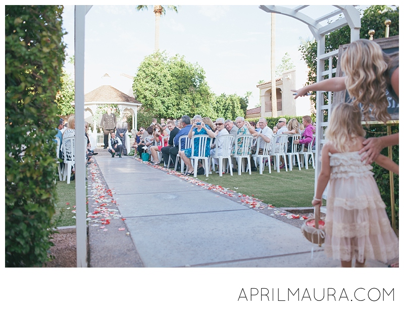 Scottsdale_Plaza_ Resort_Wedding_Tempe_Wedding_Photographer_April_Maura_Photography_0150.jpg