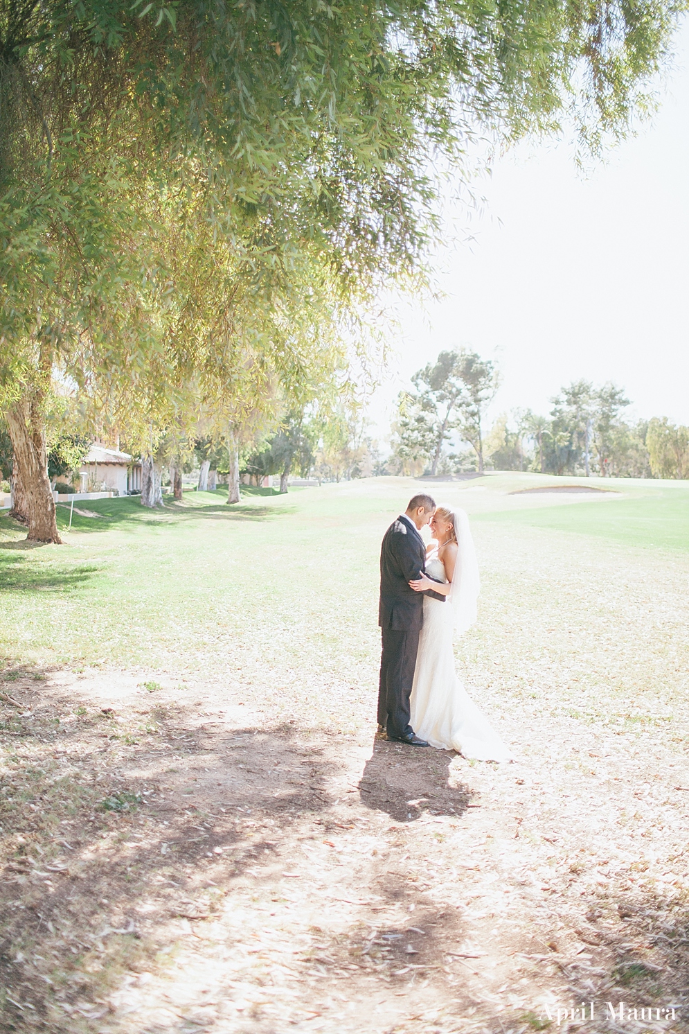 April_Maura_Photography_Scottsdale_Conference_Center_Wedding_Arizona_First_Look_0022.jpg