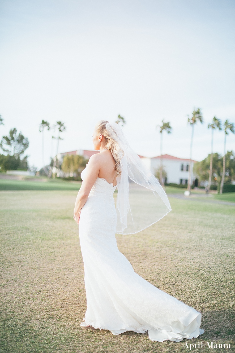 April_Maura_Photography_McCormick_Ranch_Golf_Club_Wedding_Arizona_Watters_Wedding_Dress_Photos_0042.jpg