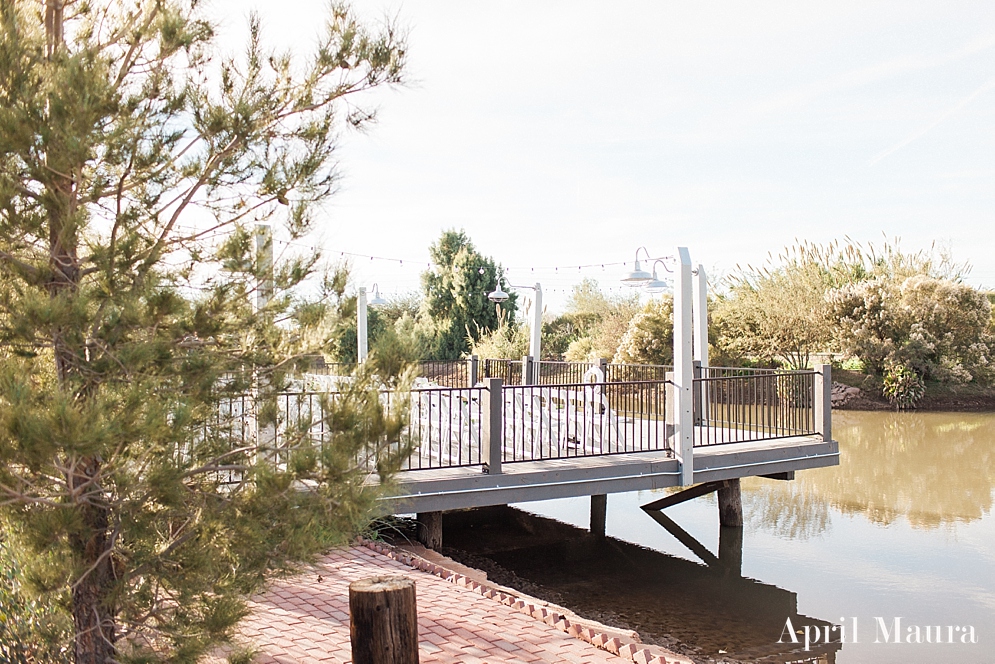 Arizona_Nautical_Wedding_The_Windmill_Winery_The_Lakehouse_April_Maura_Photography_0012.jpg