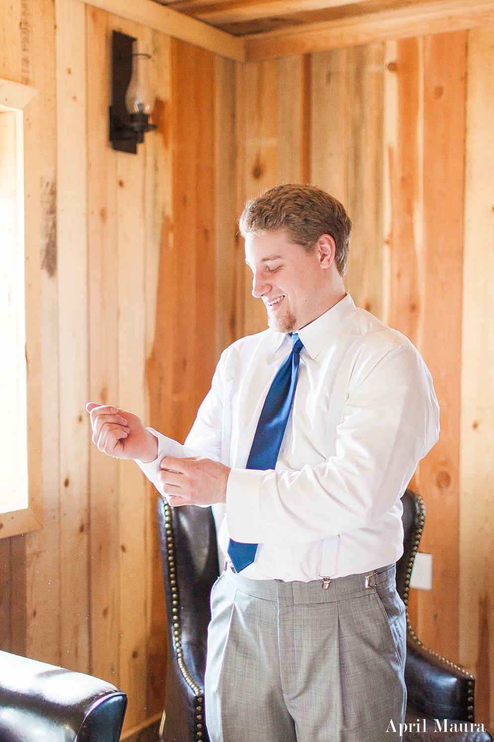 Arizona_Nautical_Wedding_The_Windmill_Winery_The_Lakehouse_April_Maura_Photography_Guys_getting_ready_0020.jpg