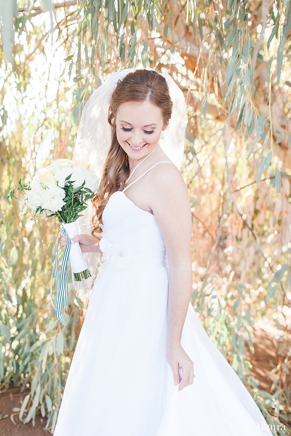 Arizona_Nautical_Wedding_The_Windmill_Winery_The_Lakehouse_April_Maura_Photography_Arizona_Bride_0025.jpg