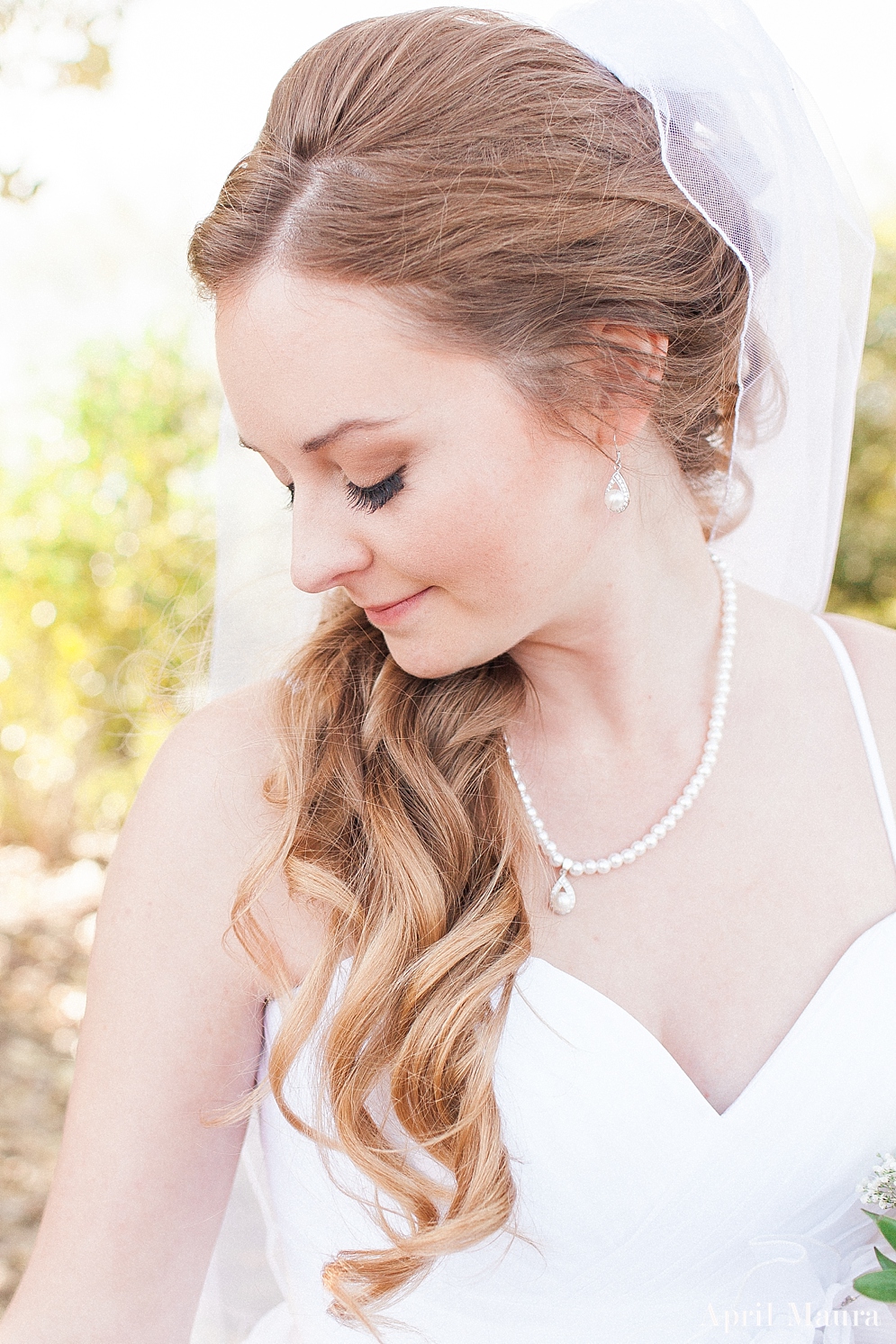 Arizona_Nautical_Wedding_The_Windmill_Winery_The_Lakehouse_April_Maura_Photography_Arizona_Bride_0028.jpg