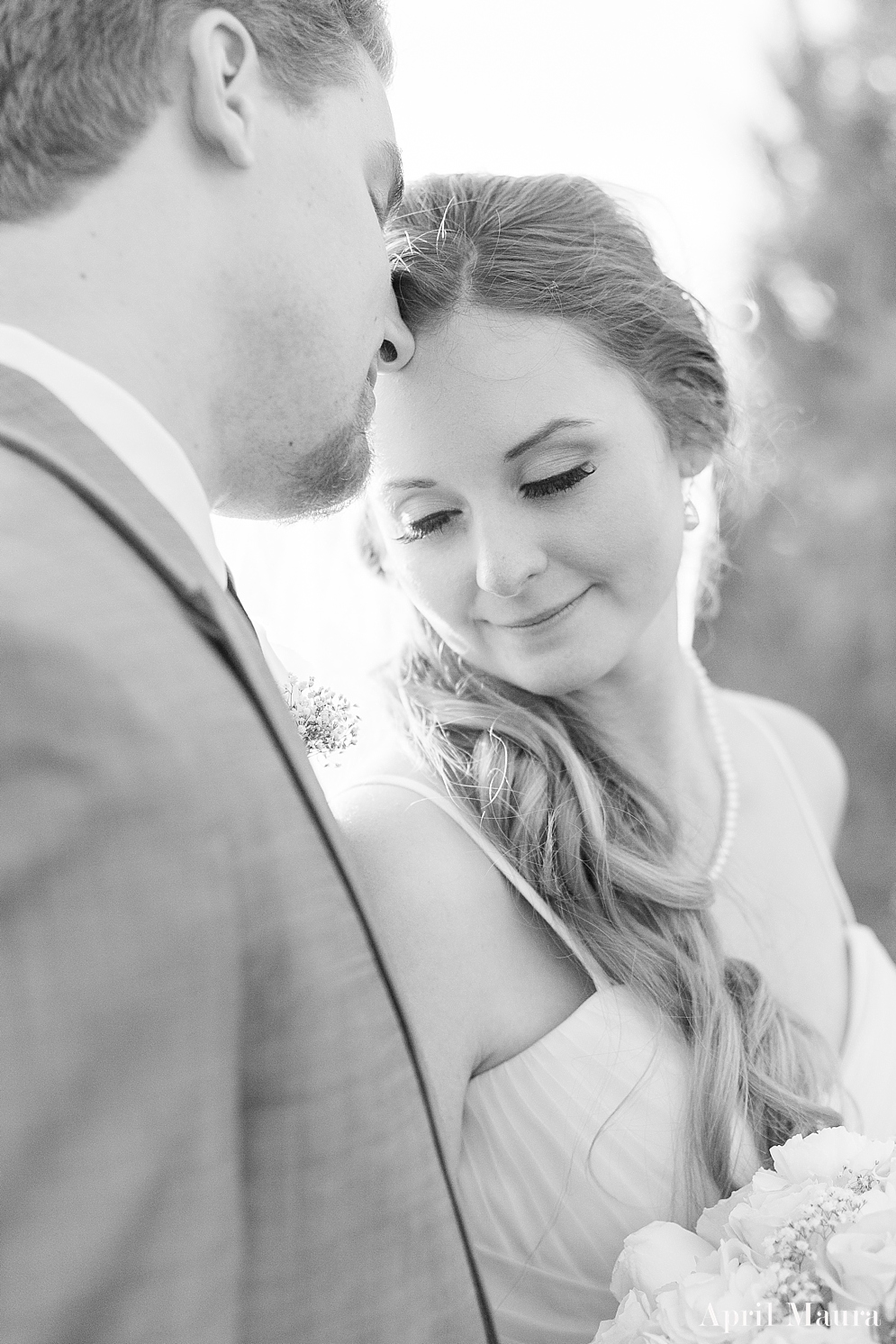 Arizona_Nautical_Wedding_The_Windmill_Winery_The_Lakehouse_April_Maura_Photography_0033.jpg