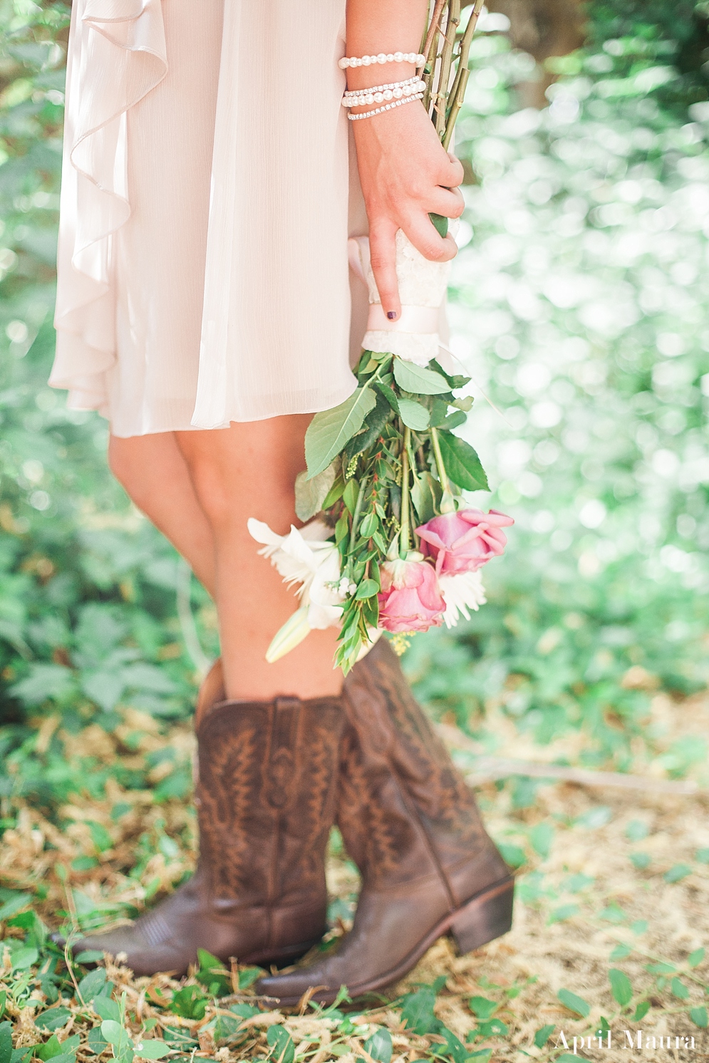 The_Whispering_Tree_Ranch_Arizona_Wedding_April_Maura_Photography_0043.jpg