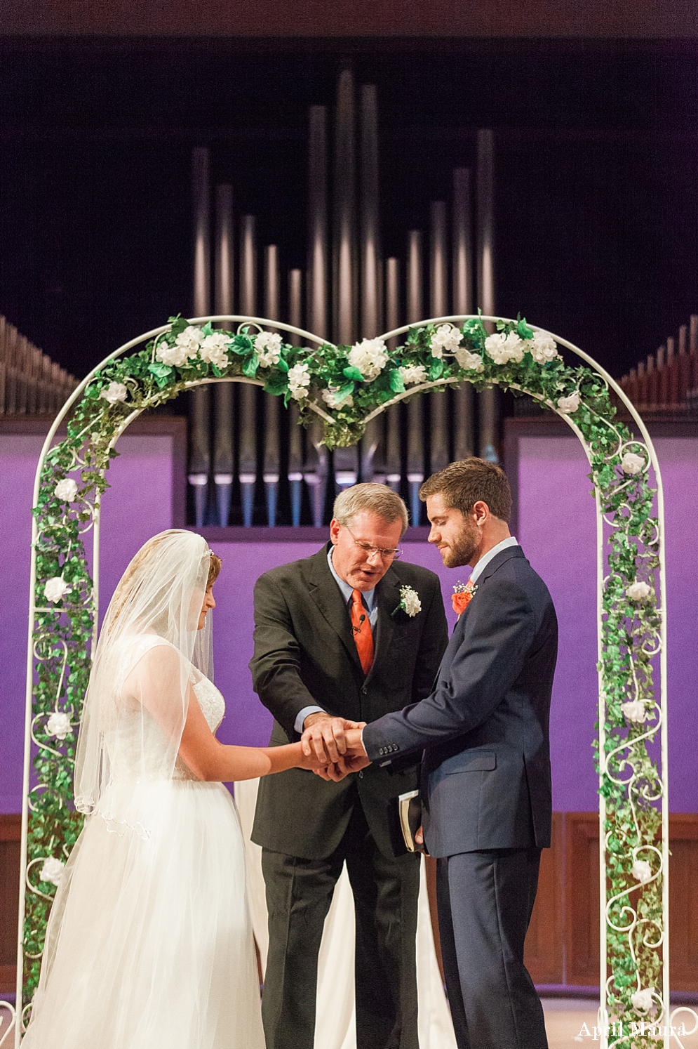 North_Phoenix_Baptist_Church_Wedding_April_Maura_Photography_Arizona_Phoenix_Wedding_Christian_Photographer_0038.jpg