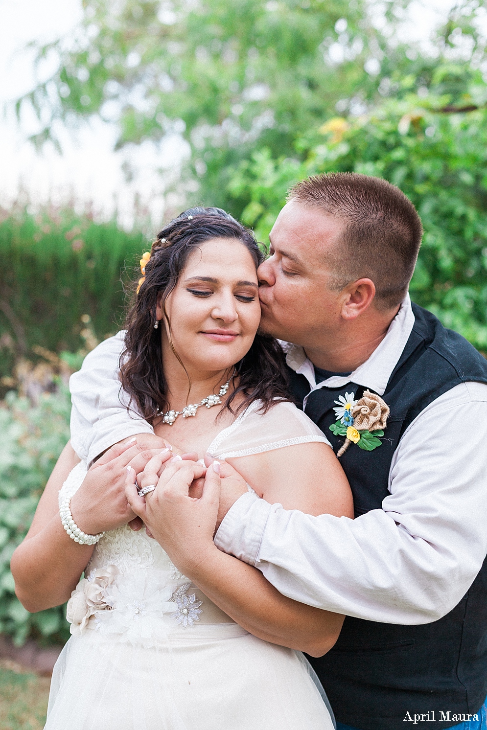 Vineyard_Christian_Fellowship_Wedding_April_Maura_Photography_Arizona_Christian_wedding_0053.jpg