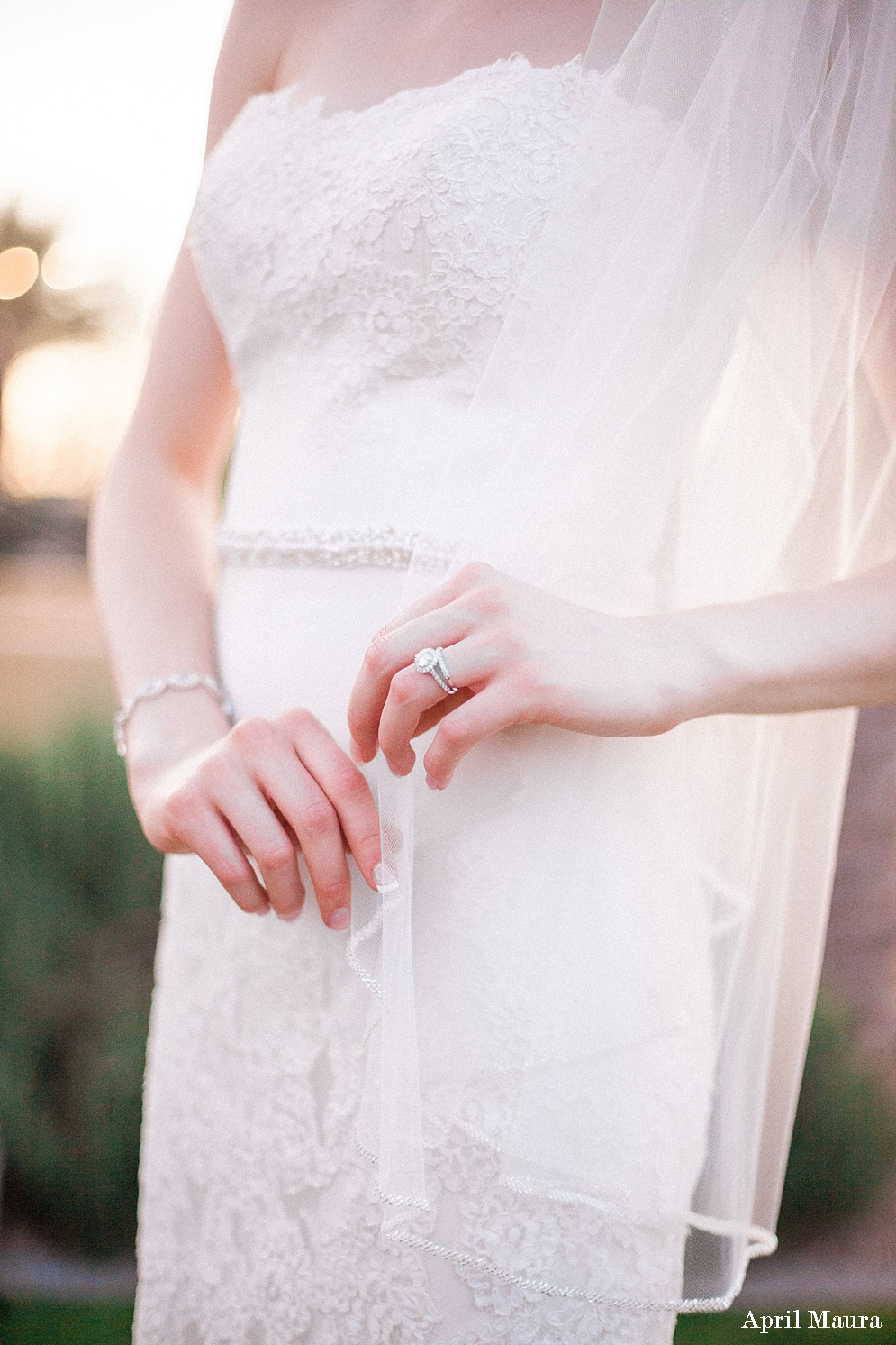 Encanterra Wedding Photos| Scottsdale Wedding Photographer | April Maura Photography | Arizona Bride | Wedding Veil_0051.jpg