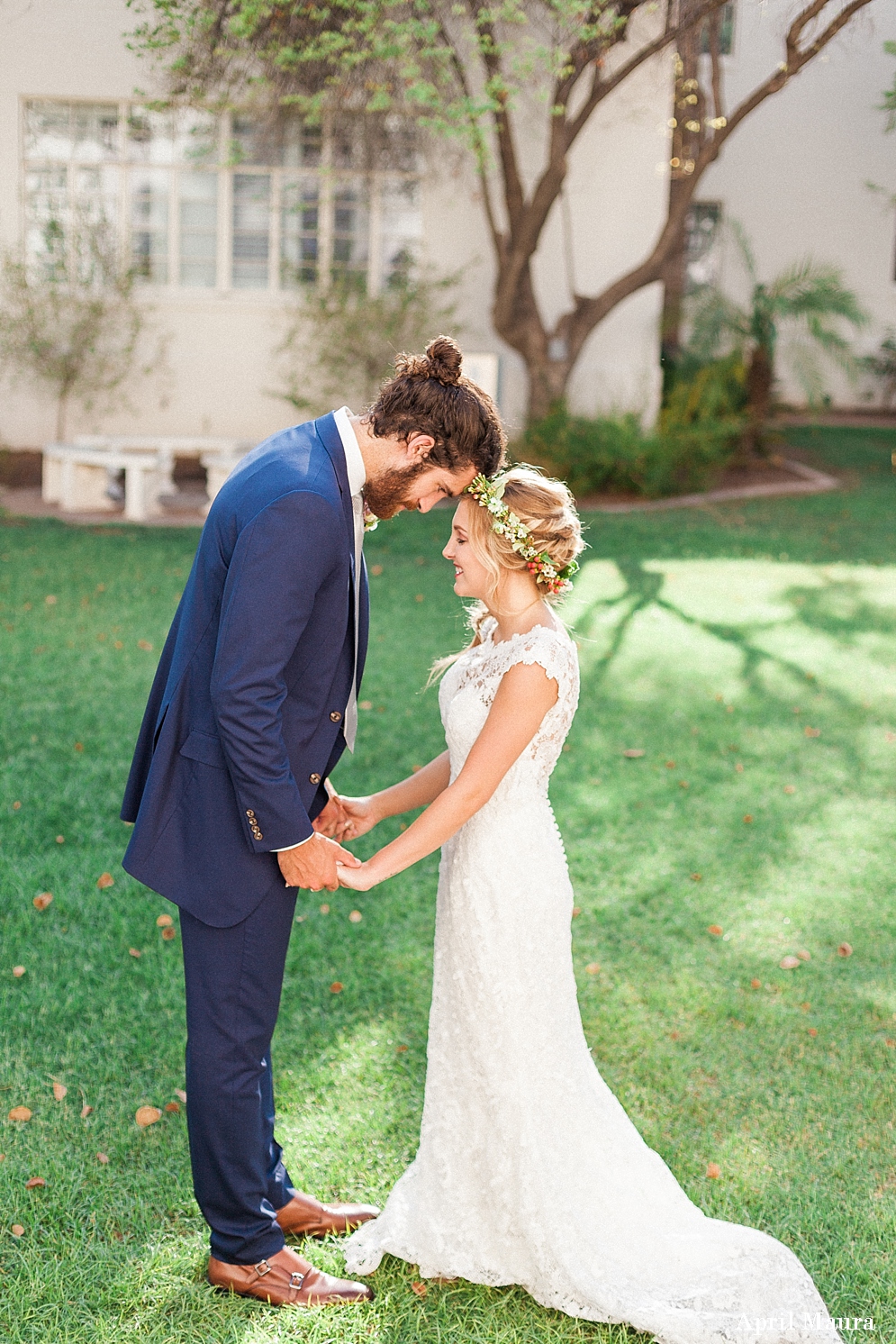 Secret Garden at Arizona State University Wedding Photos | ASU Wedding | April Maura Photography | Tempe Wedding Photographer | https://aprilmaura.com_0035