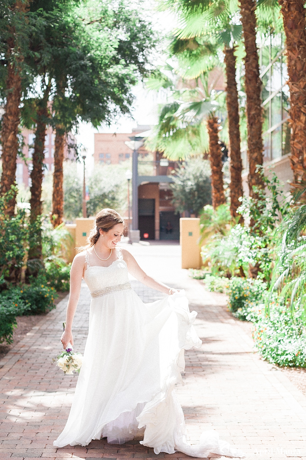 Tempe Mission Palms Hotel Wedding Photos | Tempe Wedding Photographer | April Maura Photography | www.aprilmaura.com_0070.jpg