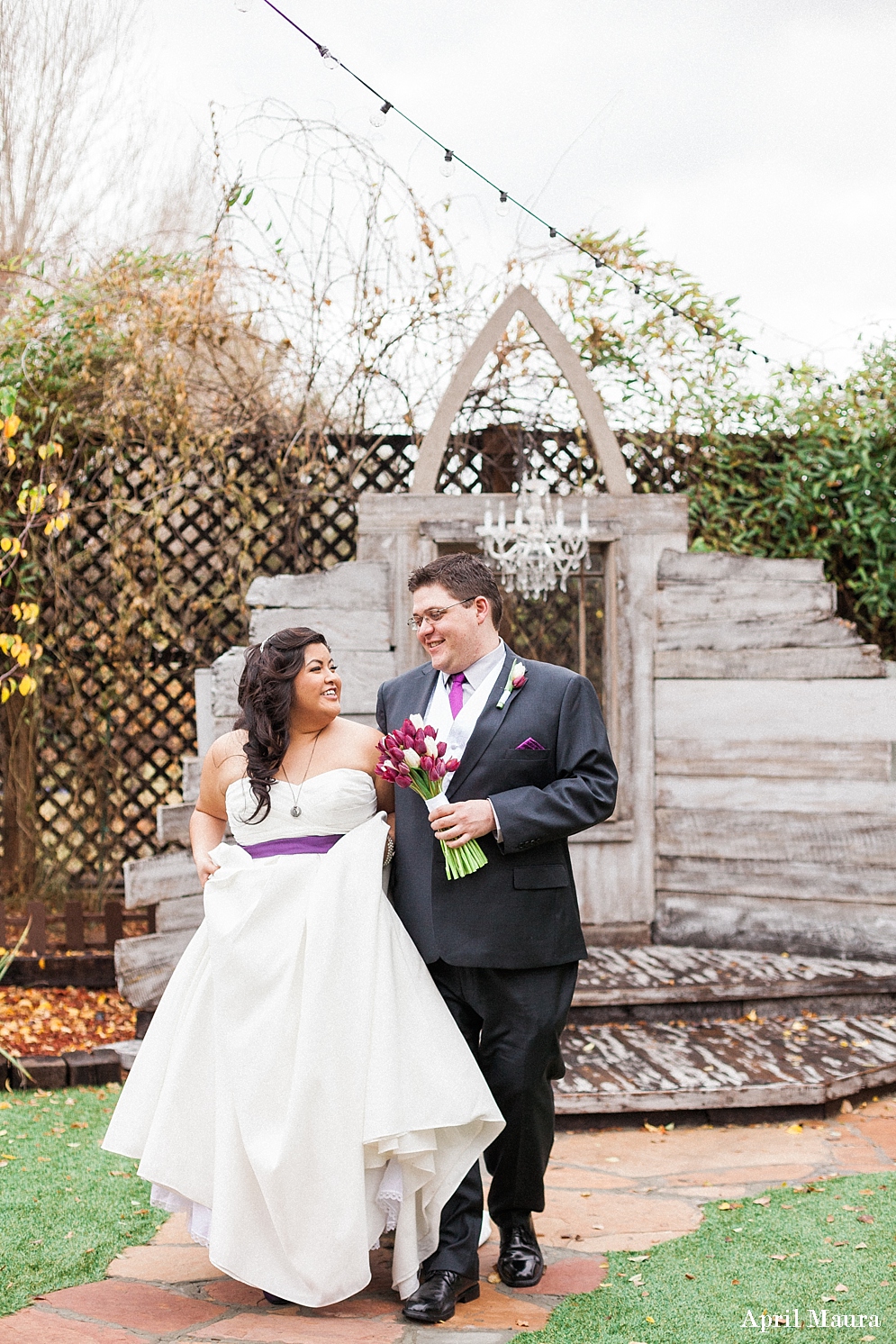 The Elegant Barn Gilbert Wedding Photos | Gilbert Wedding Photographer | April Maura Photography | www.aprilmaura.com_0247.jpg