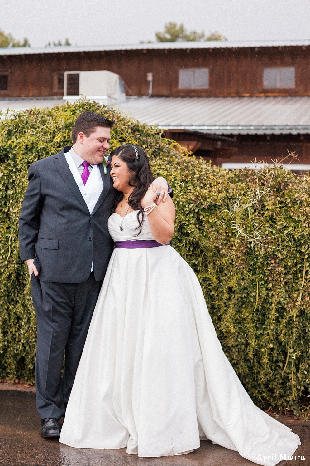 The Elegant Barn Gilbert Wedding Photos | Gilbert Wedding Photographer | April Maura Photography | www.aprilmaura.com_0261.jpg