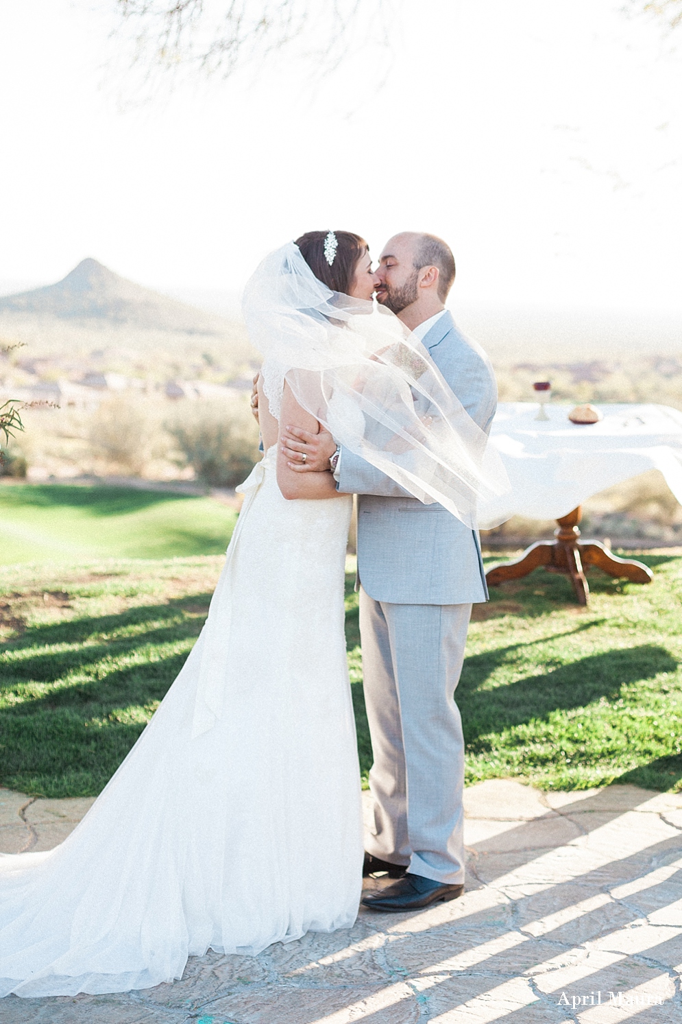 Eagle Mountain Golf Club Wedding Photos | Paradise Valley Arizona Wedding Photos | April Maura Photography | www.aprilmaura.com_0571.jpg