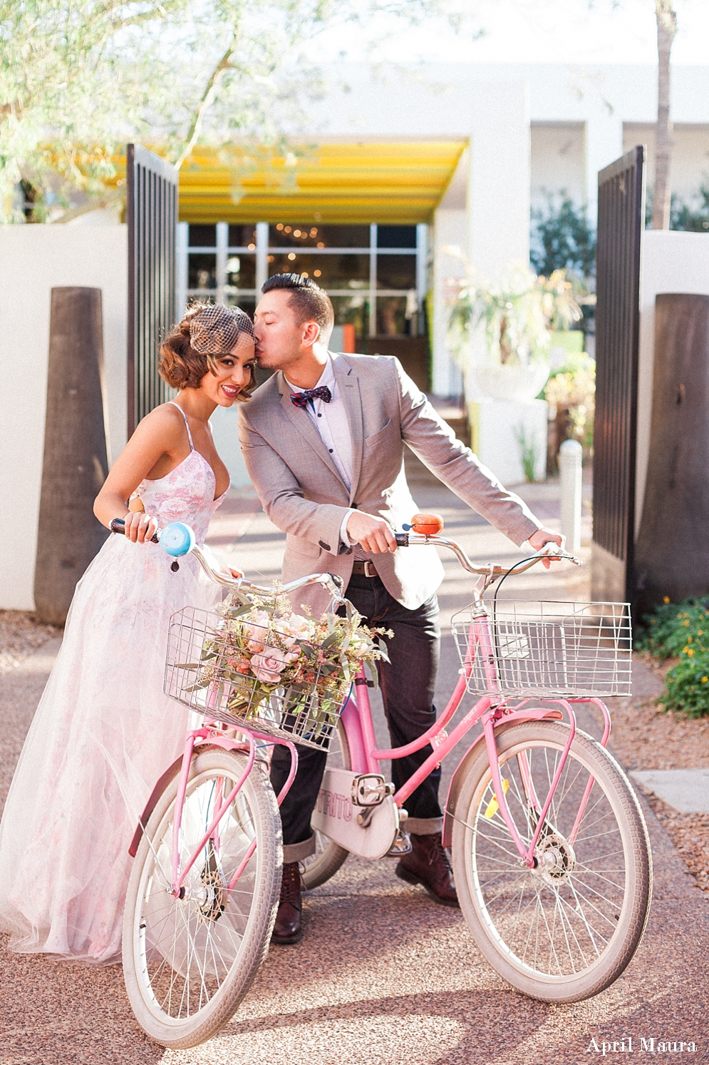 The Saguaro Scottsdale Wedding Photos | Scottsdale Wedding Photographer | April Maura Photography | www.aprilmaura.com_0439.jpg