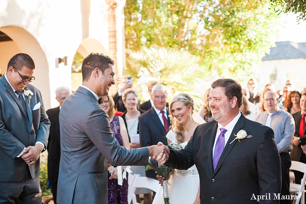 Royal Palm Resort and Spa Wedding Photos| Scottsdale Wedding Photographer | Arizona Wedding Photographer | Tempe Wedding Photographer | April Maura Photography | www.aprilmaura.com_0153.jpg