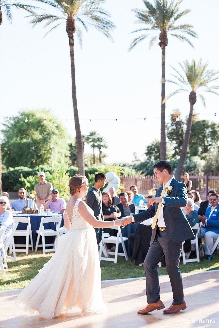 Reasons to Have an Early Wedding Reception | Shermer Art Center and Museum Phoenix Wedding Photos | Scottsdale Wedding Photos | April Maura Photography | www.aprilmaura.com_0918