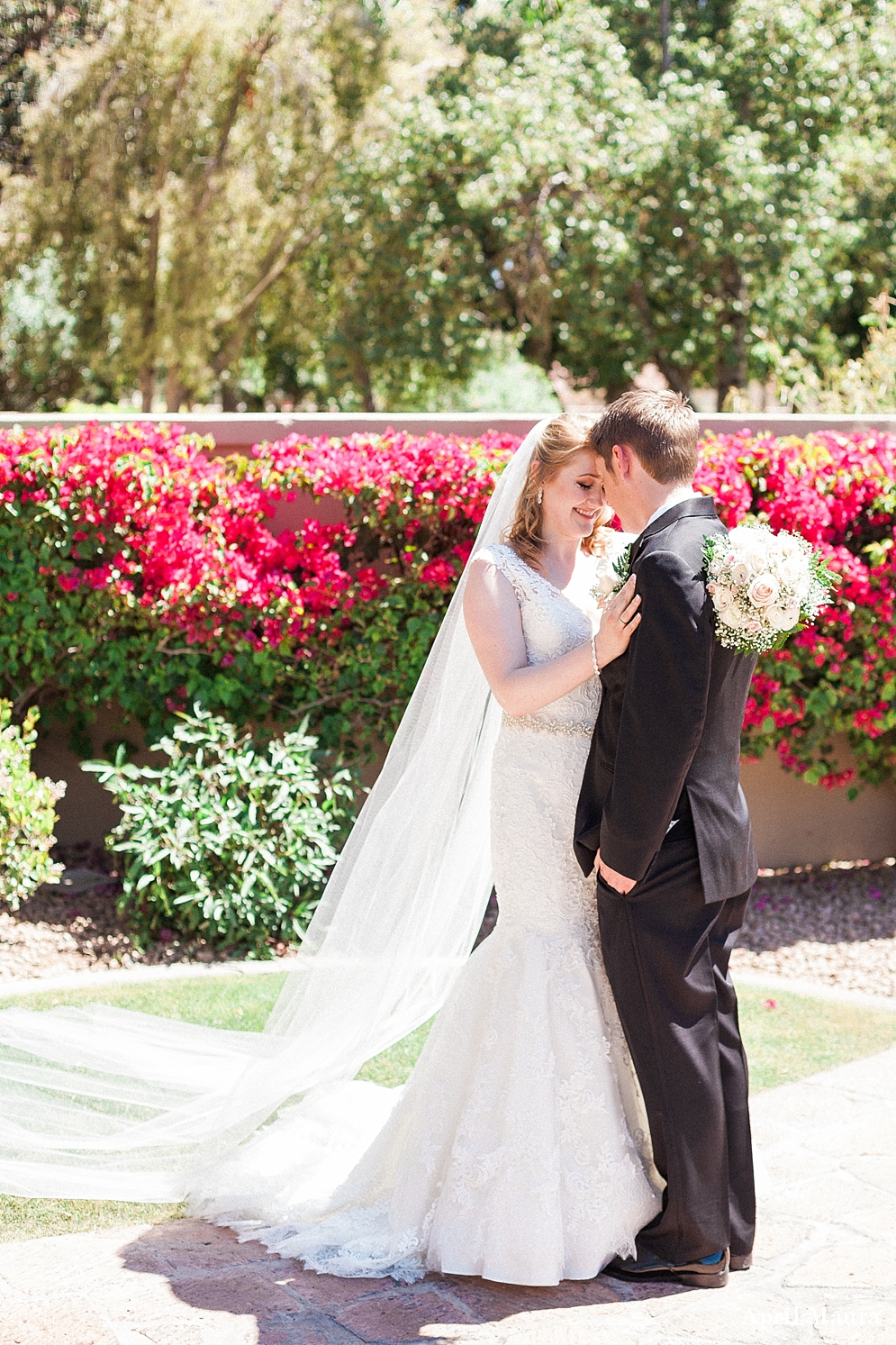 Val Vista Lakes Wedding Photos | Scottsdale Wedding Photos | April Maura Photography | www.aprilmaura.com_0945.jpg