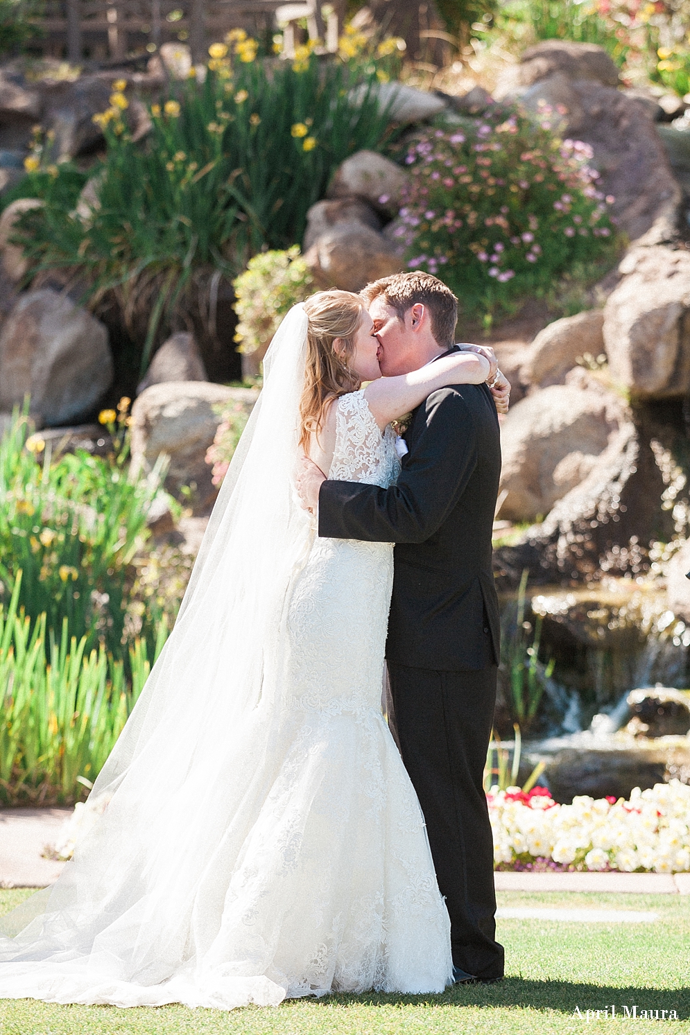 Val Vista Lakes Wedding Photos | Scottsdale Wedding Photos | April Maura Photography | www.aprilmaura.com_0964.jpg