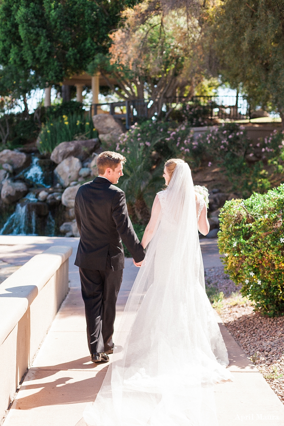 Val Vista Lakes Wedding Photos | Scottsdale Wedding Photos | April Maura Photography | www.aprilmaura.com_0966.jpg