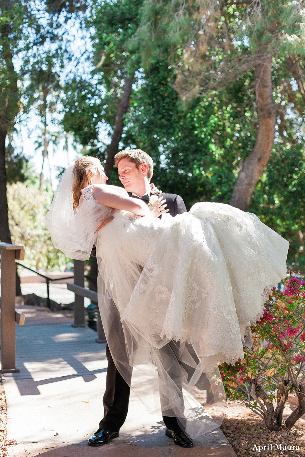 Val Vista Lakes Wedding Photos | Scottsdale Wedding Photos | April Maura Photography | www.aprilmaura.com_0968.jpg