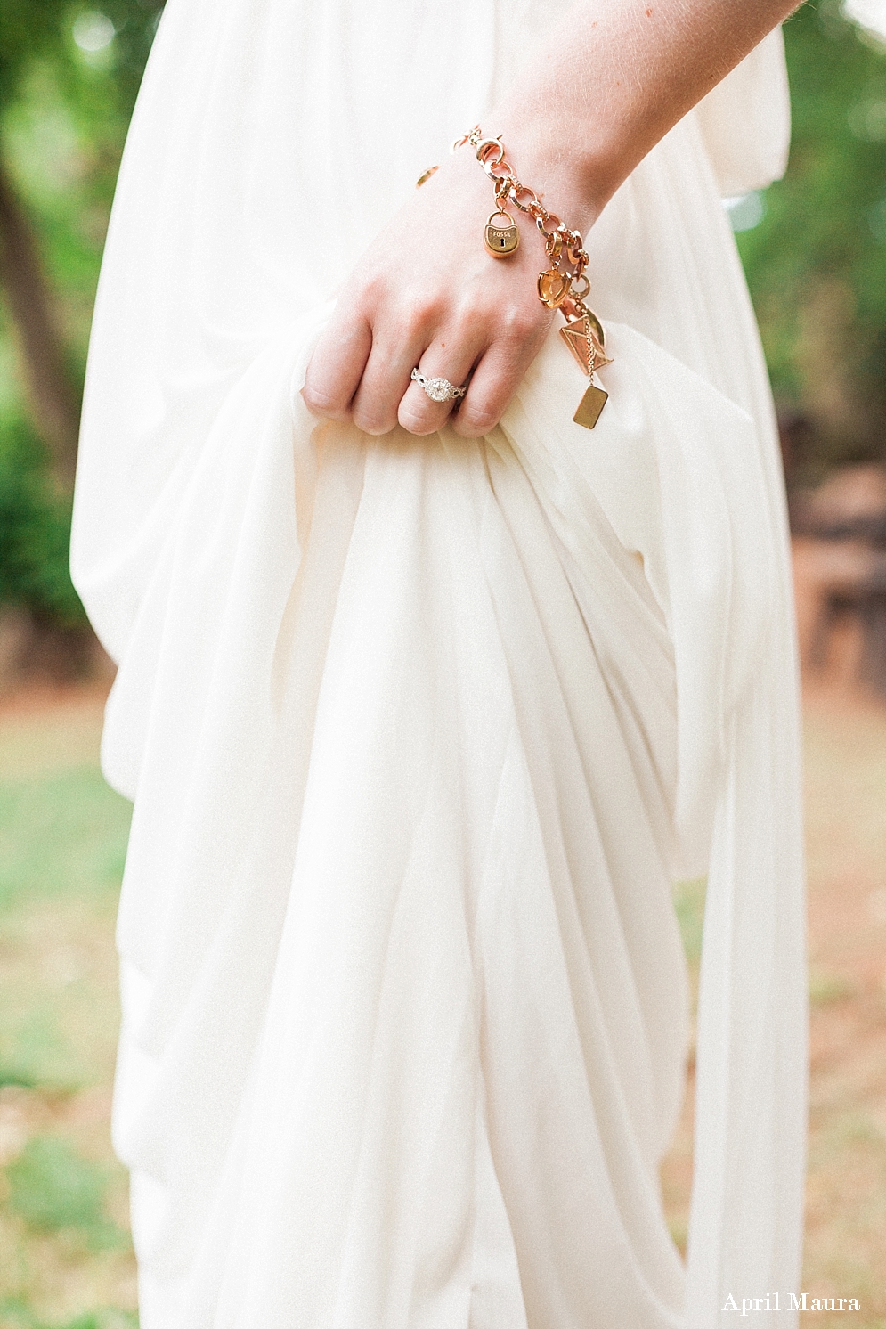 L'auberge de Sedona Wedding Photos| Sedona Wedding Photographer | Arizona Wedding Photographer | Tempe Wedding Photographer | April Maura Photography | www.aprilmaura.com_0235.jpg