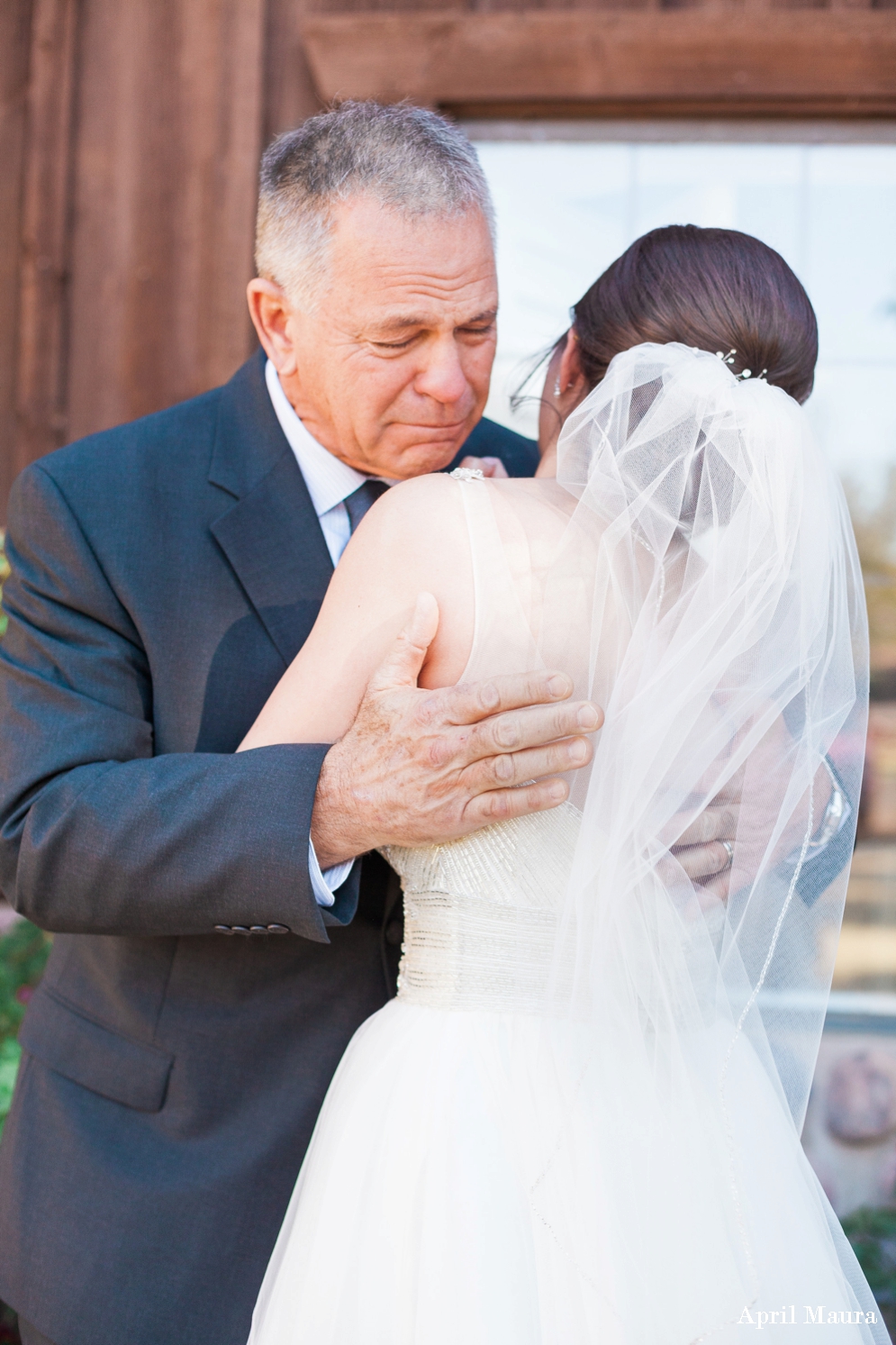 The Elegant Barn Gilbert Wedding Photos | First Look with Father of Bride | Scottsdale Wedding Photos | April Maura Photography | www.aprilmaura.com_1498