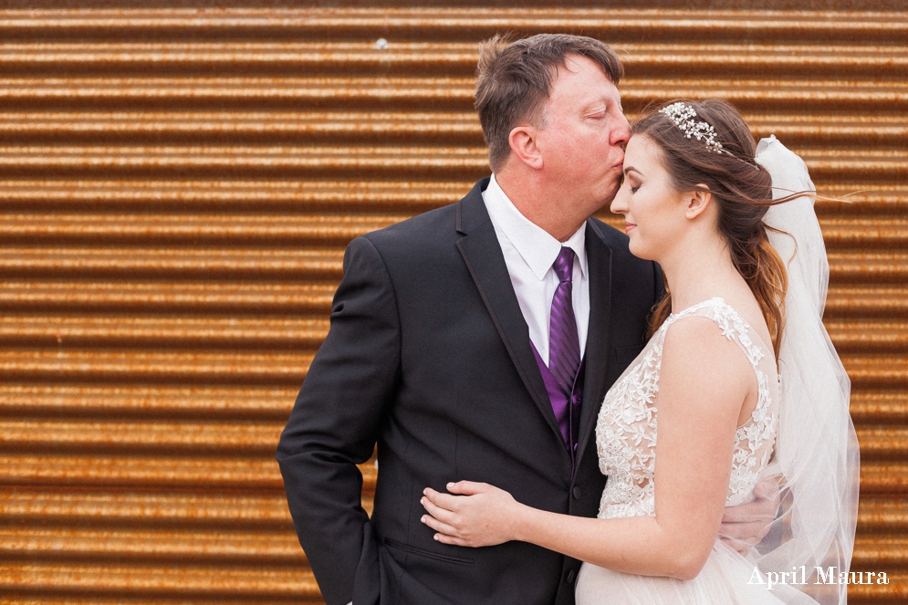 The Paseo Wedding Photos | First Look with Father of Bride | Scottsdale Wedding Photos | April Maura Photography | www.aprilmaura.com_1502