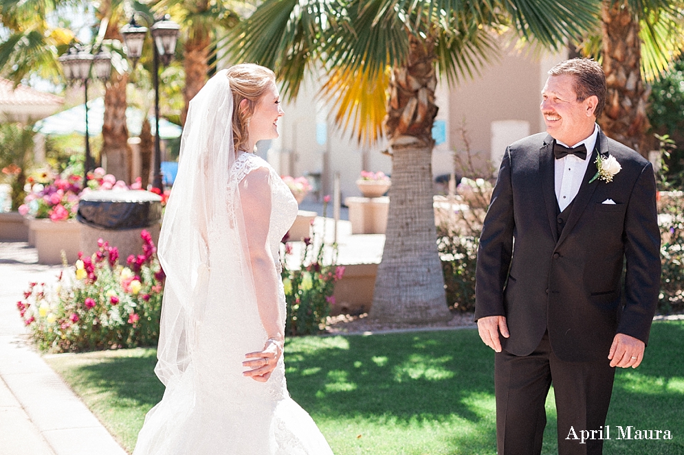 Val Vista Lakes Wedding Photos | Scottsdale Wedding Photos | April Maura Photography | www.aprilmaura.com_0941