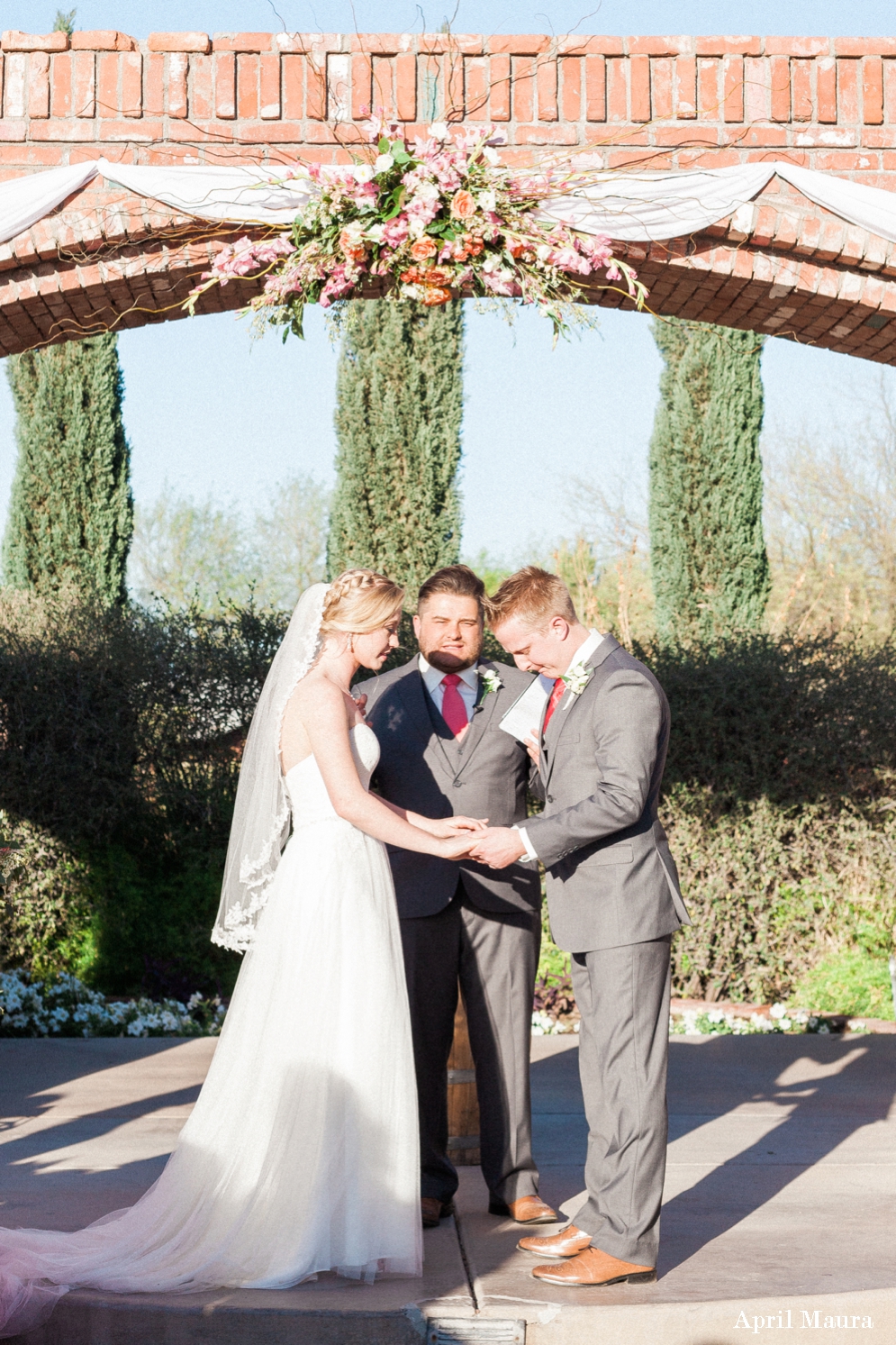 Windmill Winery Wedding Photos | Scottsdale Wedding Photos | April Maura Photography | www.aprilmaura.com_1572.jpg