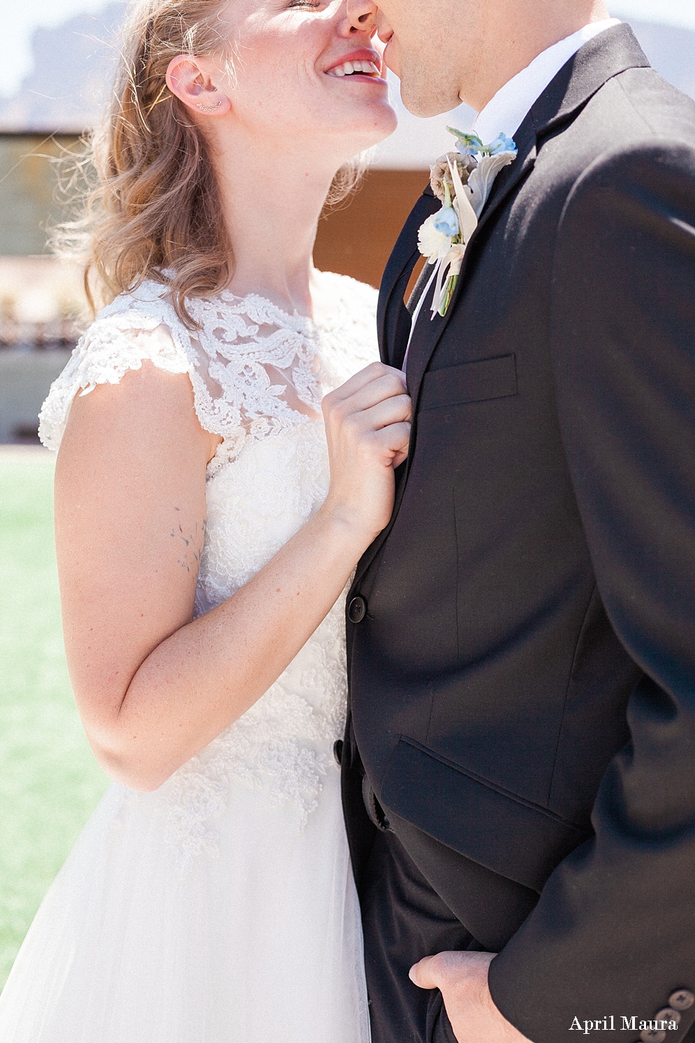 Classic and Serenity Blue Wedding Inspiration | The Paseo Wedding | Scottsdale Wedding Photos | April Maura Photography | www.aprilmaura.com_1915.jpg