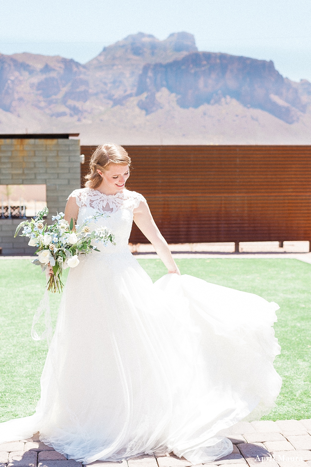 Classic and Serenity Blue Wedding Inspiration | The Paseo Wedding | Scottsdale Wedding Photos | April Maura Photography | www.aprilmaura.com_1920.jpg