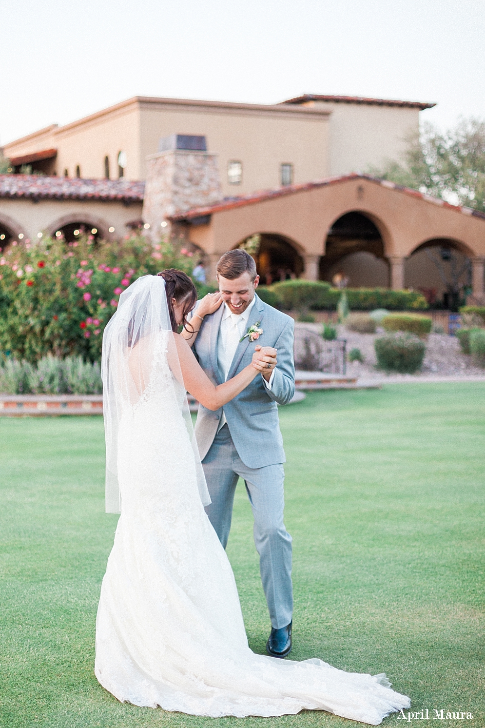 Blackstone Country Club wedding | Scottsdale Wedding Photos | April Maura Photography | www.aprilmaura.com_2014.jpg