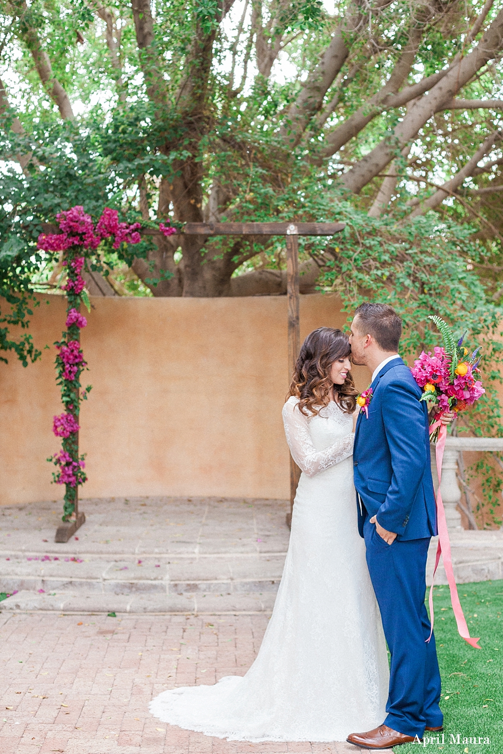 Royal Palms Resort & Spa Wedding | Scottsdale Wedding Photos | April Maura Photography | www.aprilmaura.com_2164.jpg