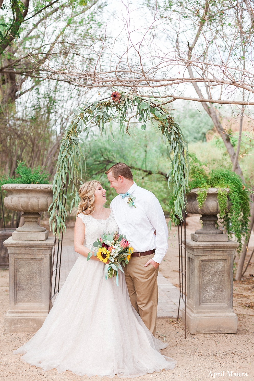 Secret Garden Events Phoenix Wedding Photos | Scottsdale Wedding Photos | April Maura Photography | www.aprilmaura.com_2361.jpg