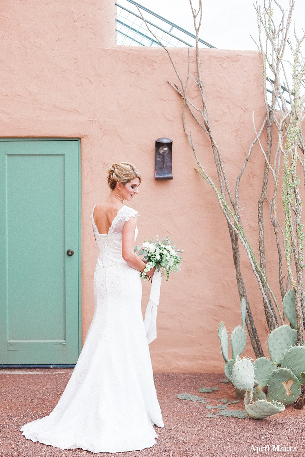 Eisendrath House Wedding Photos | Scottsdale Wedding Photos | April Maura Photography | www.aprilmaura.com_2761.jpg