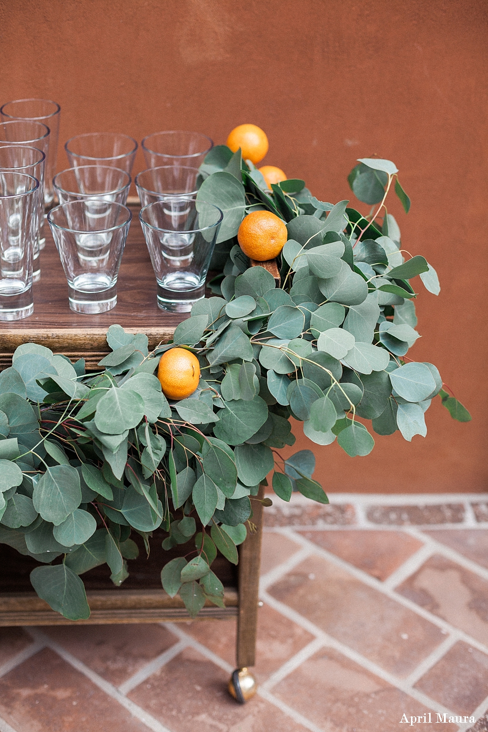 How to Make Your Reception Tables Look Twice Your Budget | blackstone-country-club-peoria-wedding-scottsdale-wedding-photos-april-maura-photography-www-aprilmaura-com_2067