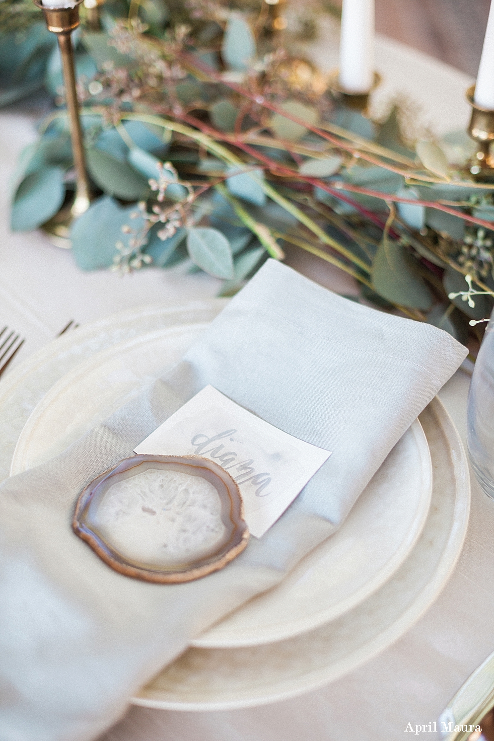 How to Make Your Reception Tables Look Twice Your Budget | blackstone-country-club-wedding-photos-scottsdale-wedding-photos-april-maura-photography-www-aprilmaura-com_2626