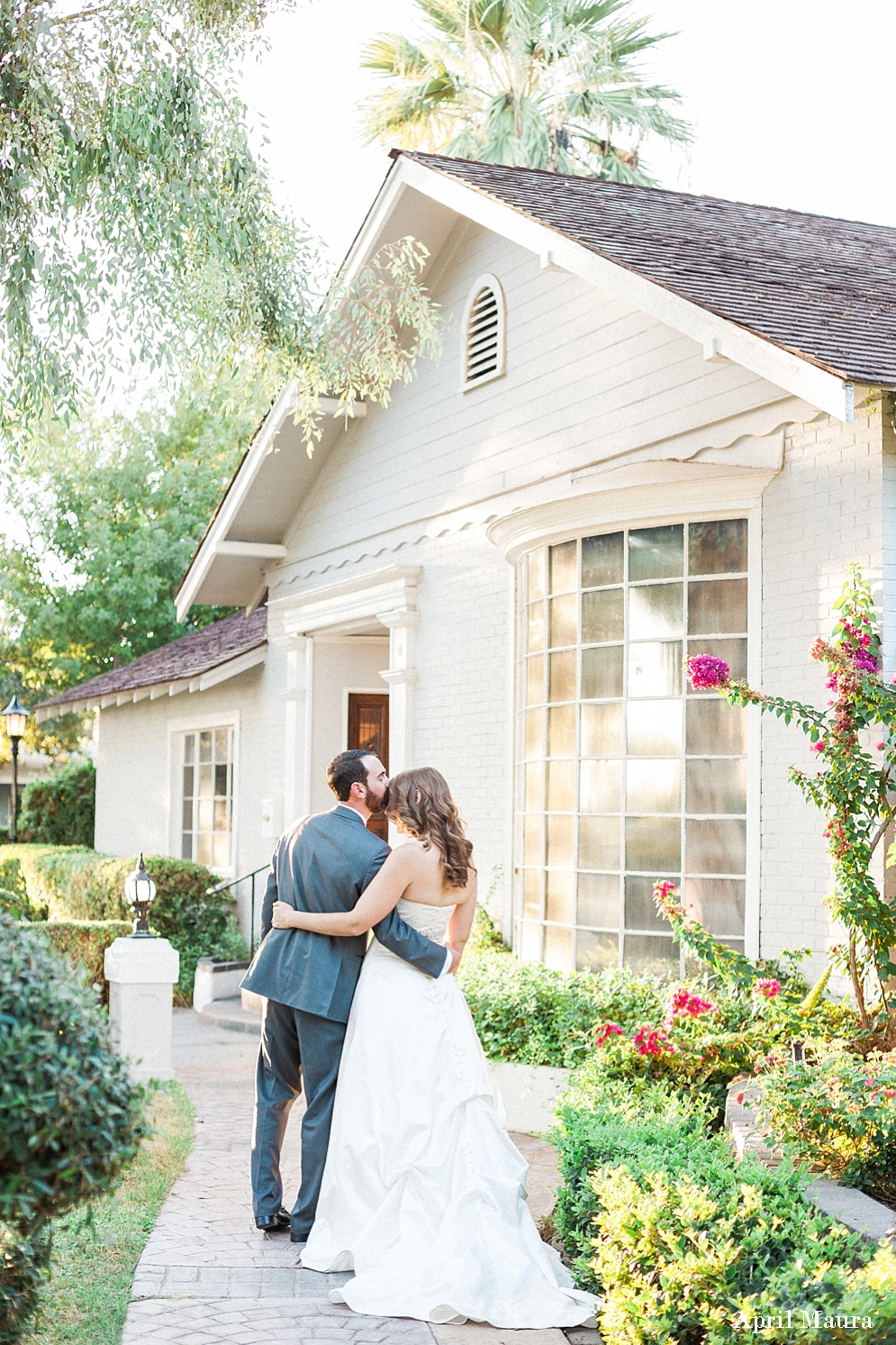 The Wright House Wedding: Michael + Becca | The Wright House Wedding Photos | Scottsdale Wedding Photos | April Maura Photography | www.aprilmaura.com_2923.jpg