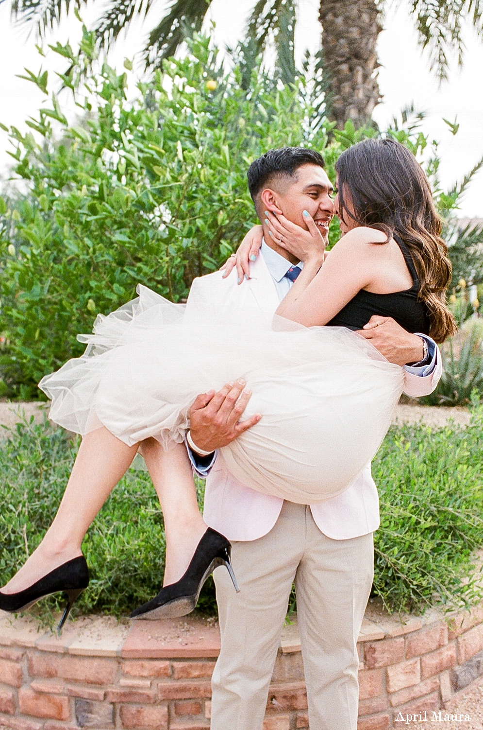 Phoenix Arizona Engagement Photos | fiancé holding his bride | Scottsdale and Phoenix Wedding Photographer | April Maura Photography | www.aprilmaura.com_0035.jpg