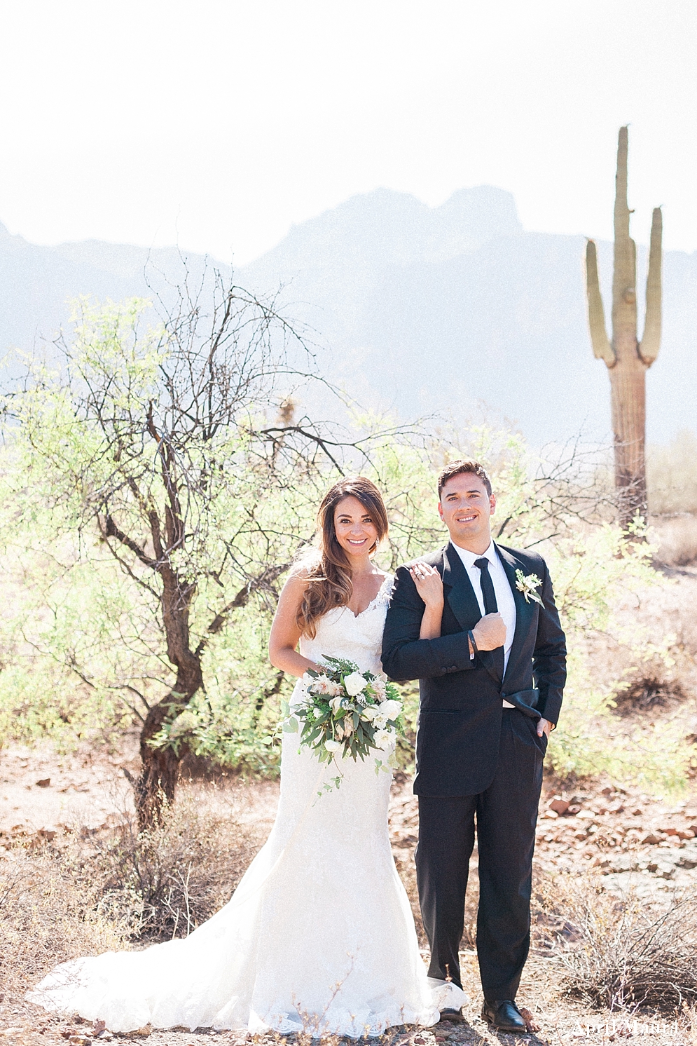 Arizona wedding | Saguaro Wedding | Bride and Groom portrait | The Paseo Wedding | Scottsdale Engagement Photographer | April Maura Photography | www.aprilmaura.com_3677.jpg