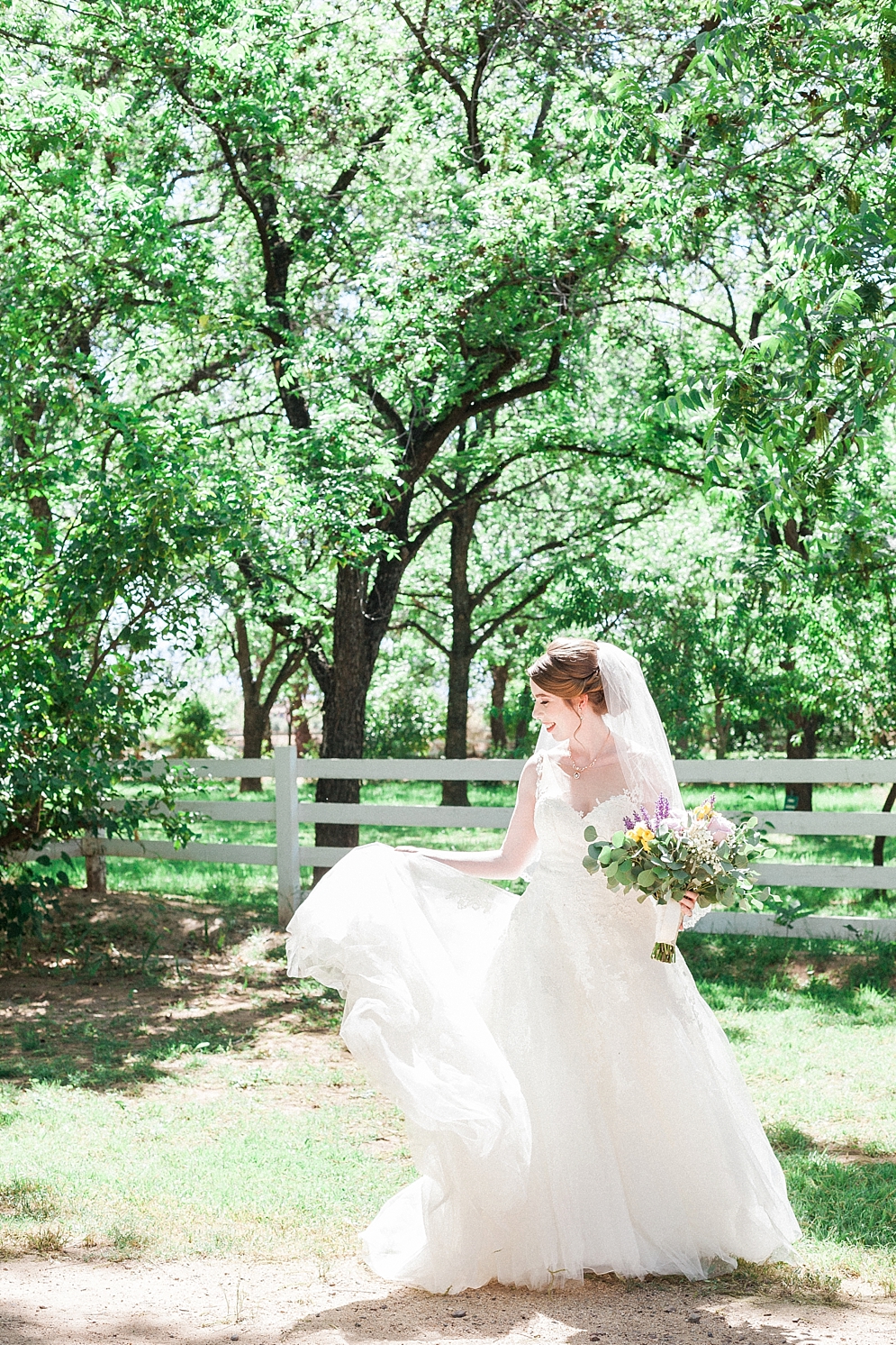 Venue at the Grove Wedding | St. Louis Wedding Photographer | St. Louis Wedding | April Maura Photography | Missouri wedding | St. Louis Wedding Photographer | April Maura Photography | www.aprilmaura.com_0047.jpg