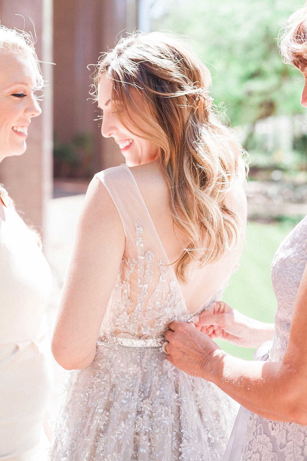 Venue at the Grove Wedding | Arizona Summer Wedding Tips | St. Louis Wedding Photographer | St. Louis Wedding | April Maura Photography | Missouri wedding | www.aprilmaura.com_0367.jpg