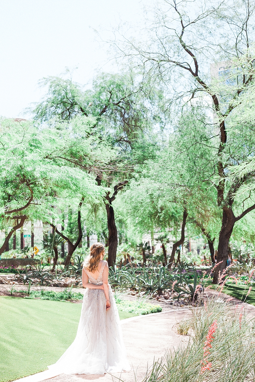 Venue at the Grove Wedding | Arizona Summer Wedding Tips | St. Louis Wedding Photographer | St. Louis Wedding | April Maura Photography | Missouri wedding | www.aprilmaura.com_0372.jpg