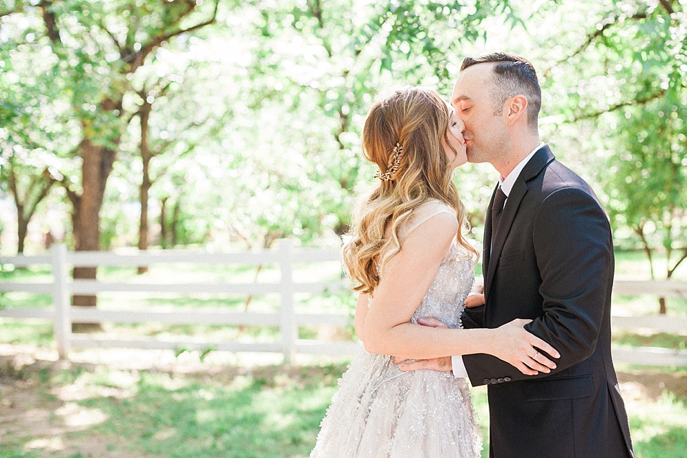 Venue at the Grove Wedding | Arizona Summer Wedding Tips | St. Louis Wedding Photographer | St. Louis Wedding | April Maura Photography | Missouri wedding | www.aprilmaura.com_0384.jpg