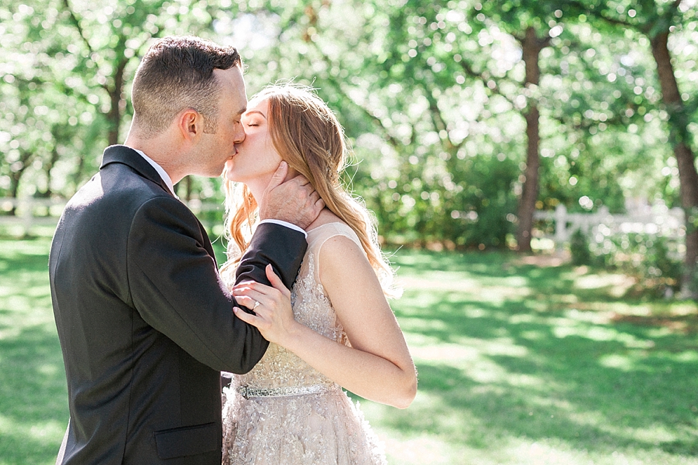 Venue at the Grove Wedding | Arizona Summer Wedding Tips | St. Louis Wedding Photographer | St. Louis Wedding | April Maura Photography | Missouri wedding | www.aprilmaura.com_0397.jpg